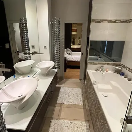 Daire Appartement Paris Centre 4 Chambres 8 P