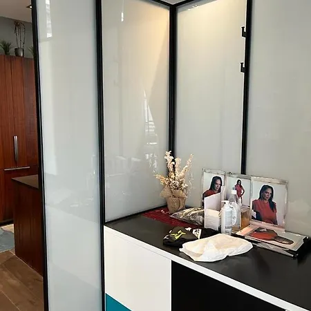 Appartement Paris Centre 4 Chambres 8 P *
