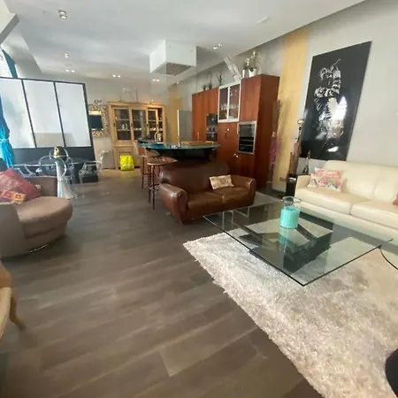 Daire Appartement Paris Centre 4 Chambres 8 P *