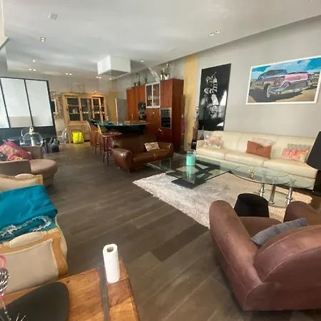 Appartement Paris Centre 4 Chambres 8 P * Paris